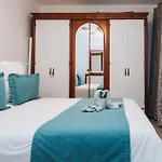 Beachfront Incl Highspeed Wifi * מלנארה