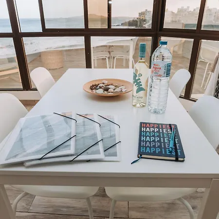Daire Beachfront Incl Highspeed Wifi